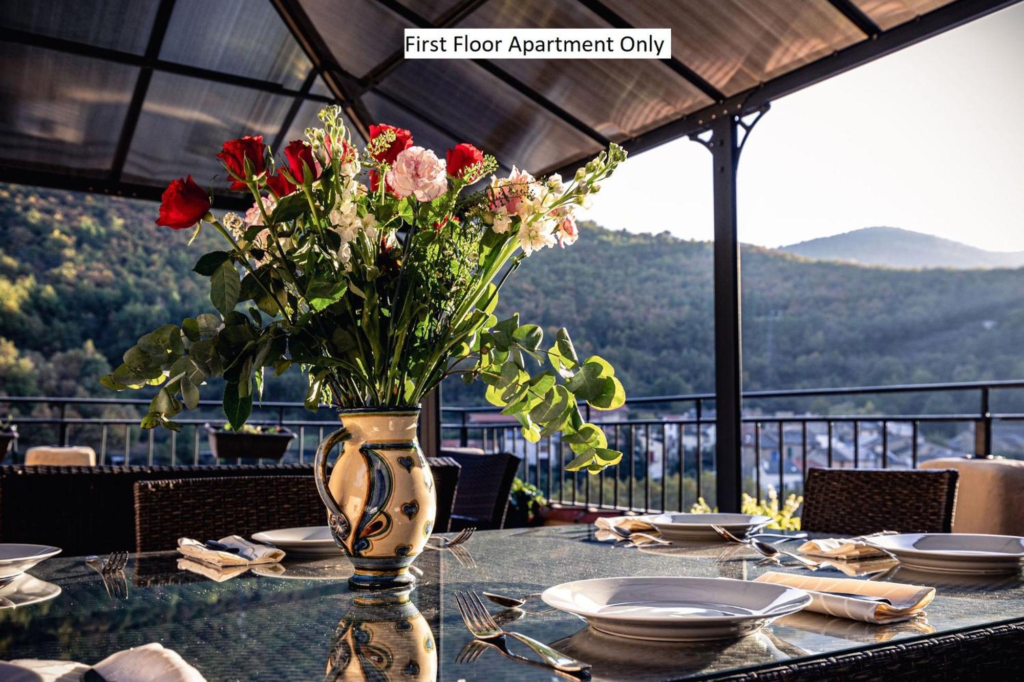 Sundrenched Relais De Poste In Serdinya Exterior foto